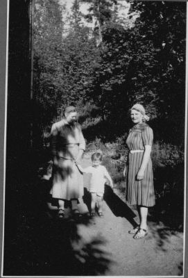 1947_s9d-W1024.jpg